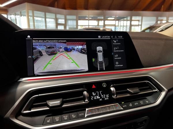BMW X5 xDrive 45 AHK Laser Navi