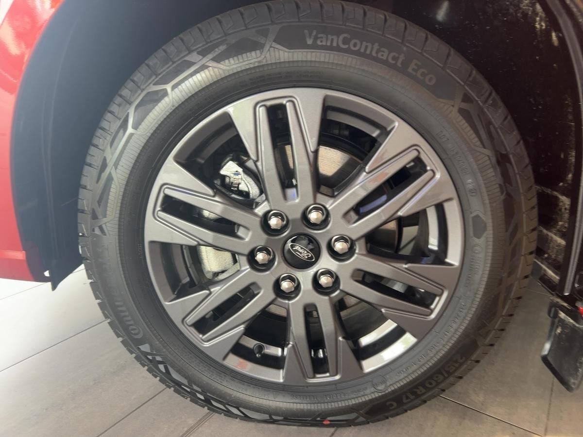 Ford Transit Custom Nugget Titanium Aufstelldach in verschiedenen Farben **Lagerräumung und sofort verfügbar**