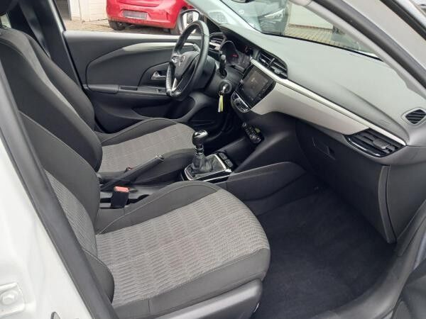 Opel Corsa F 1.2T Parkpilot,Lenkradheizung,Tempomat