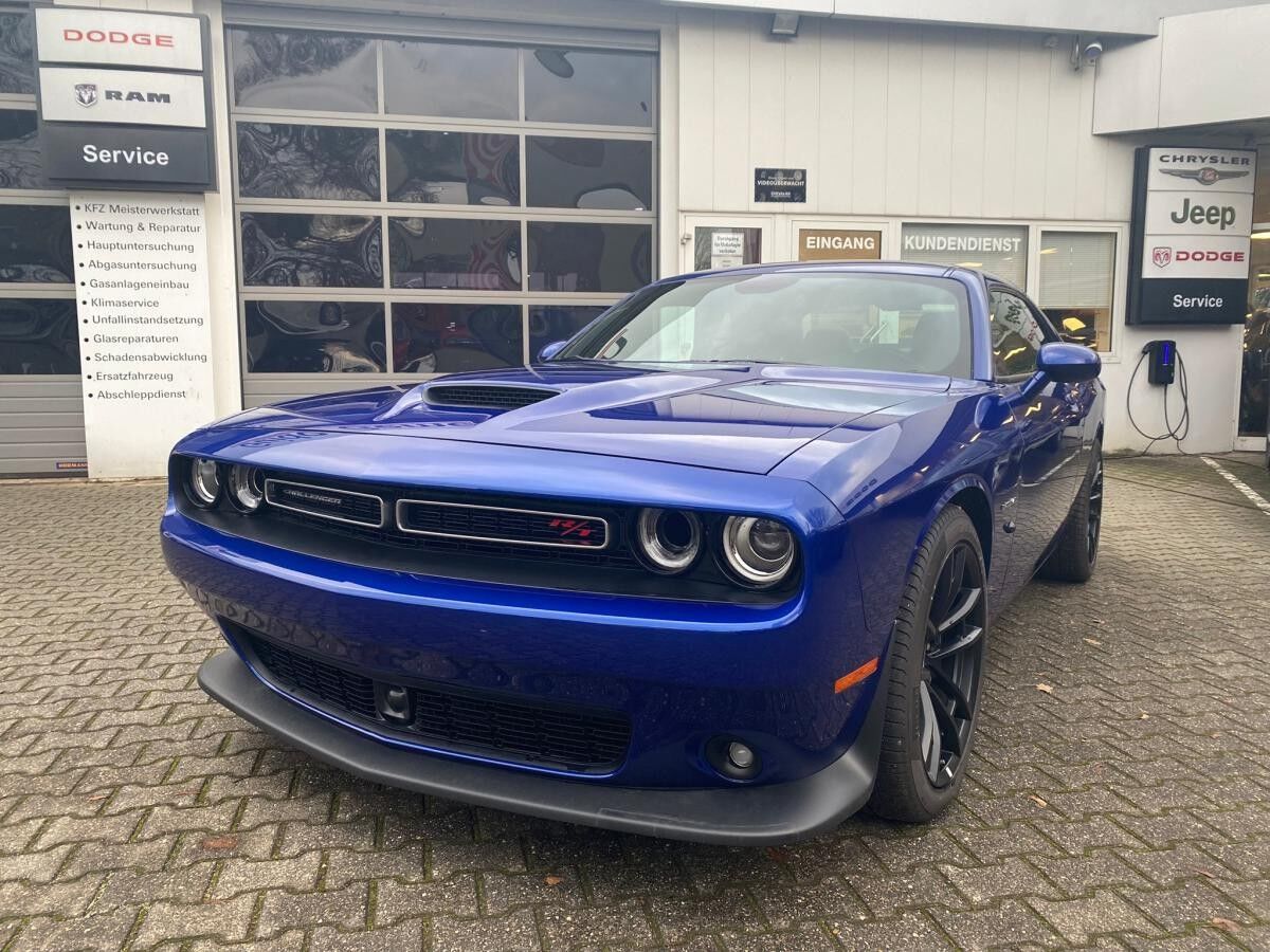 Dodge Challenger 5.7 V8 HEMI R/T  SONDERAKTION