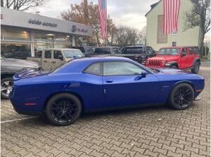 Dodge Challenger 5.7 V8 HEMI R/T  SONDERAKTION