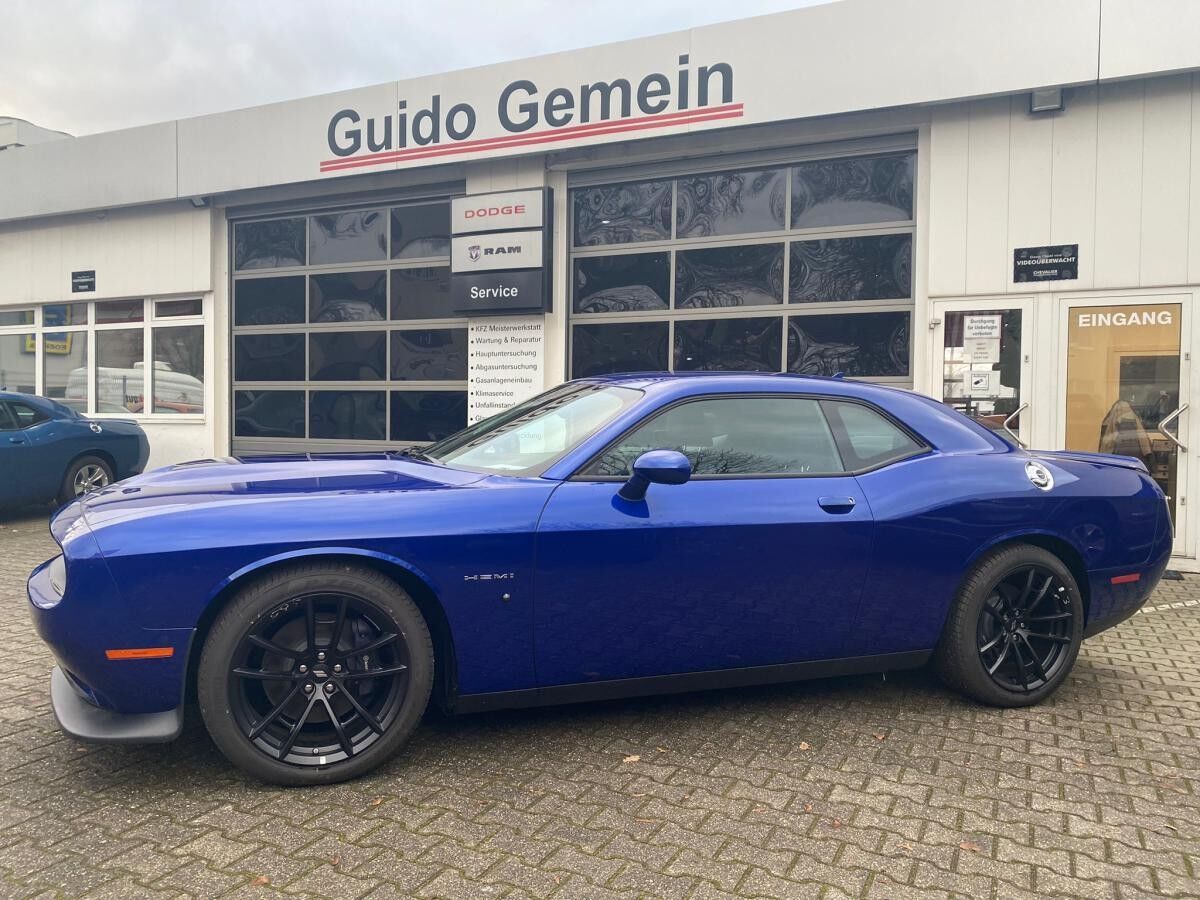 Dodge Challenger 5.7 V8 HEMI R/T  SONDERAKTION