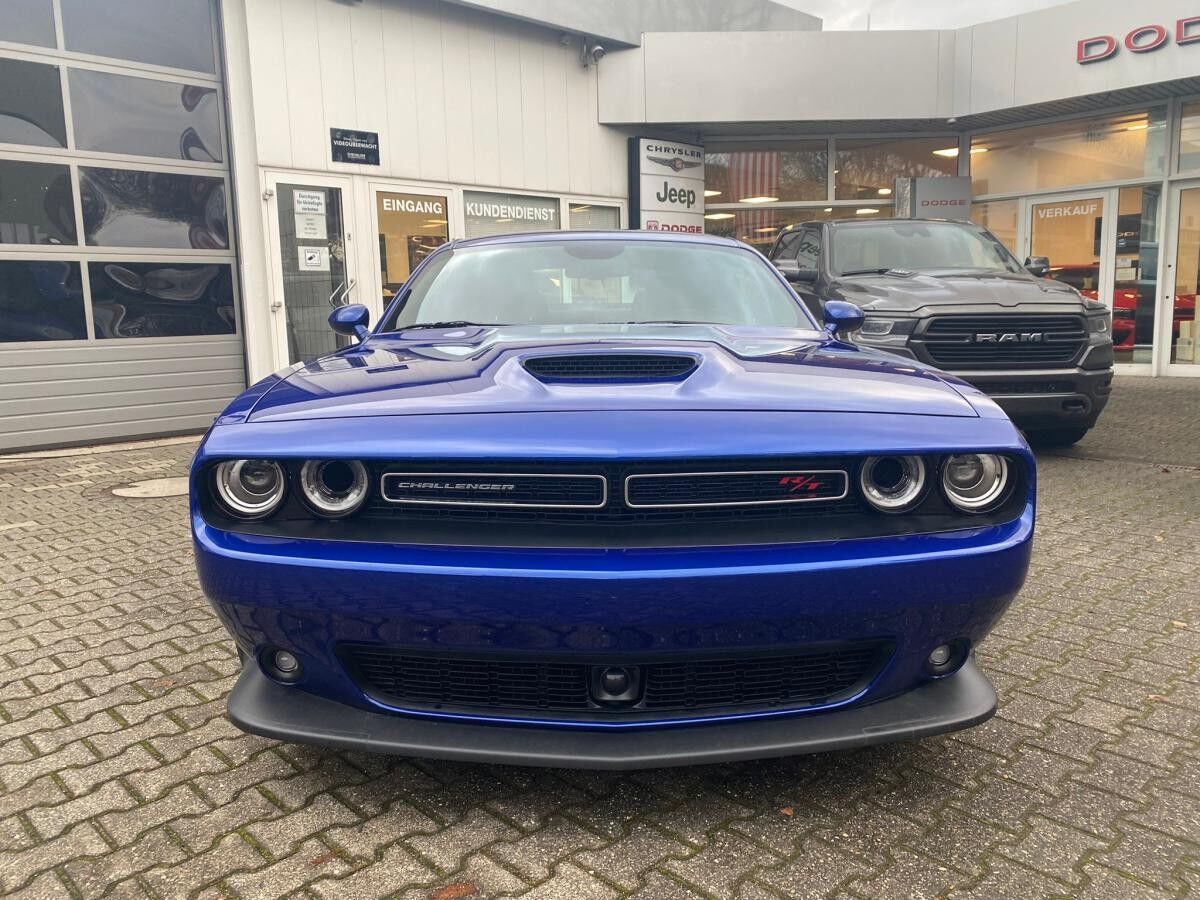 Dodge Challenger 5.7 V8 HEMI R/T  SONDERAKTION