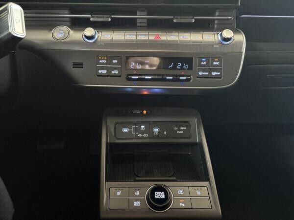 Hyundai Kona Elektro TREND (218 PS!) 65,4kWh + ASSIST-PAKET + EL. HECKKLAPPE