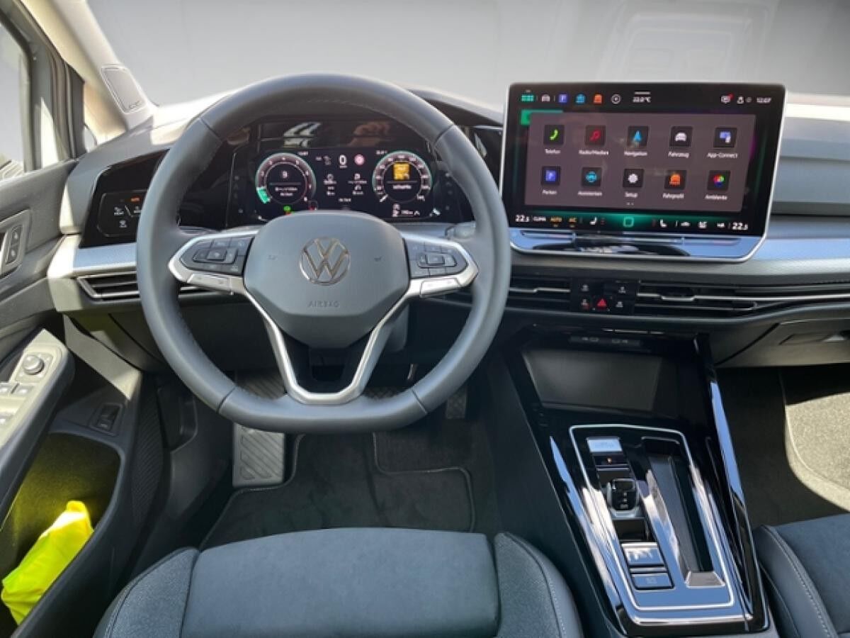 Volkswagen Golf Variant Style 1,5 l eTSI DSG Volkswagen Golf Variant Style 1,5 l eTSI DSG