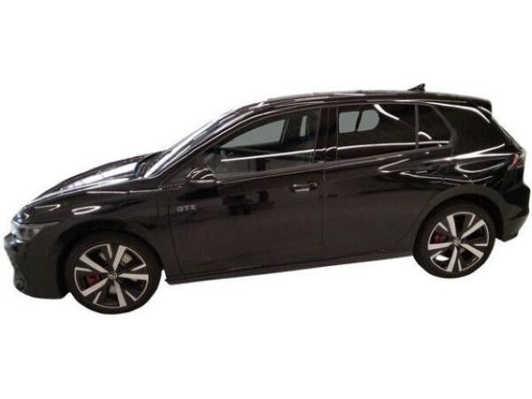Volkswagen Golf VIII GTE FACELIFT Hybrid DSG ACC DCC AHK BLACK STYLE HEAD UP