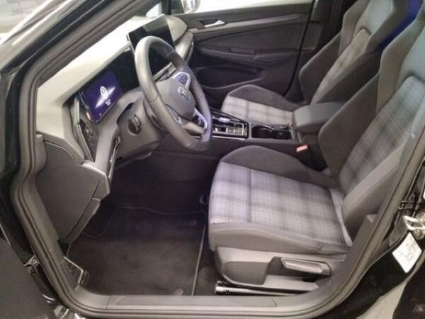 Volkswagen Golf VIII GTE FACELIFT Hybrid DSG ACC DCC AHK BLACK STYLE HEAD UP