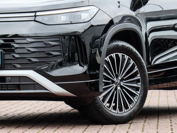 Volkswagen Tayron Life 1,5 l eTSI 7-Gang DSG AHK ANSCHL. GAR.