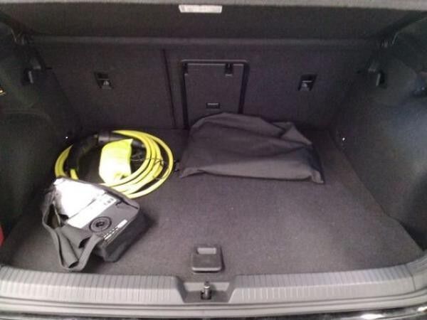 Volkswagen Golf VIII GTE FACELIFT Hybrid DSG ACC DCC AHK BLACK STYLE HEAD UP