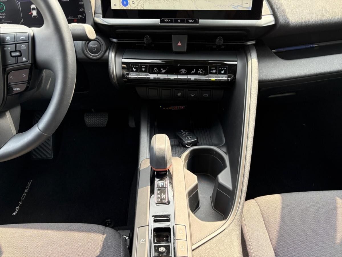 Toyota C-HR 2,0 Teamplayer +Technik-Paket +1,99%