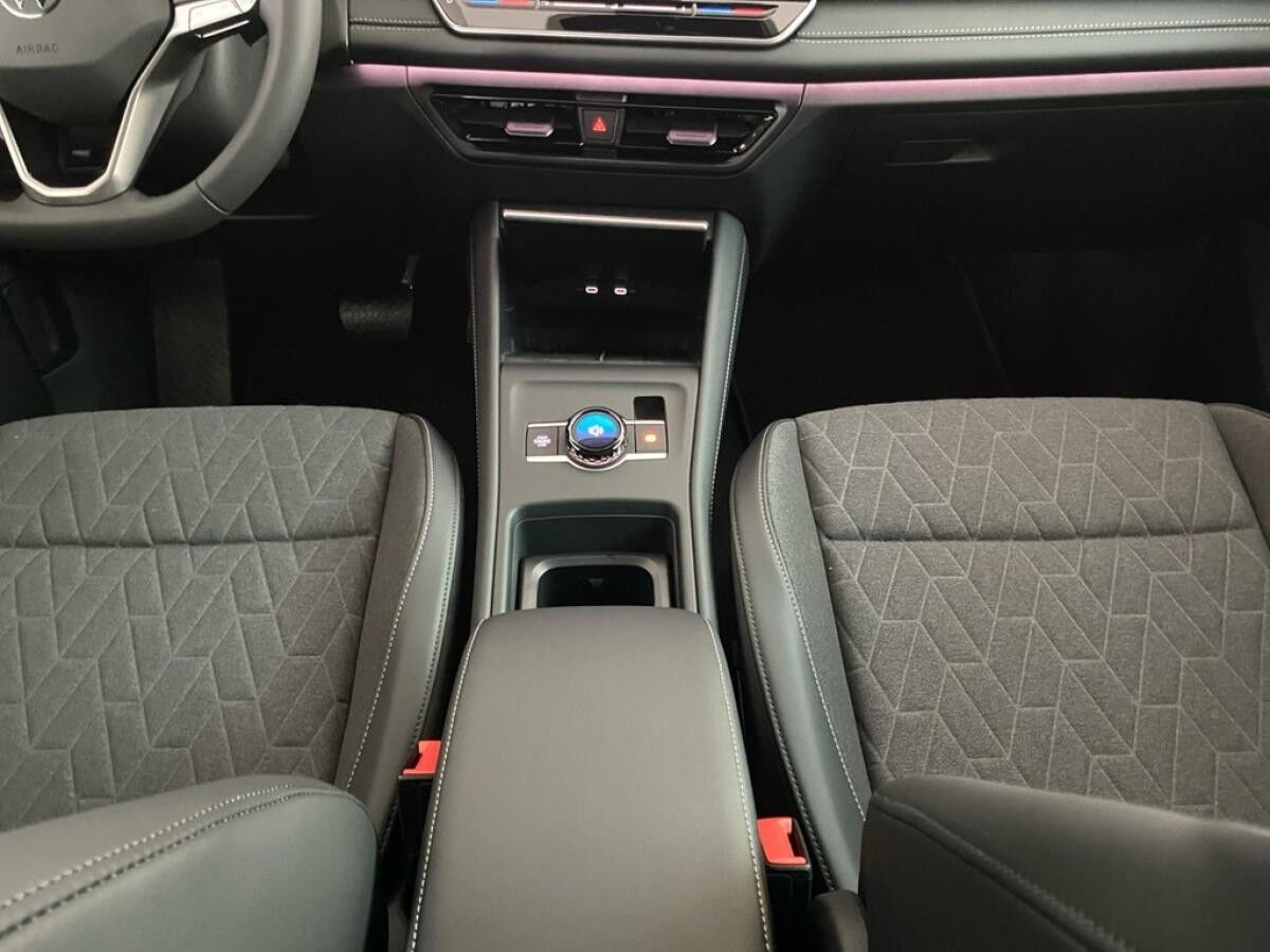 Volkswagen Tayron 1,5 TSI DSG Life AHK+7-SITZER+SHZ+LEDPLUS+Sale