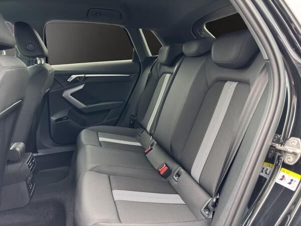 Audi A3 allstreet 35 TFSI AHK+Matrix+Kamera+HuD+SONOS+Standhzg.