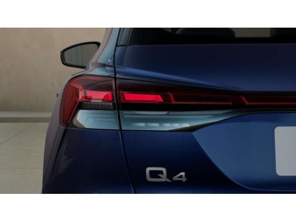 Audi Q4 e-tron e-tron 45 AHK/19''/GRA/W-Pumpe