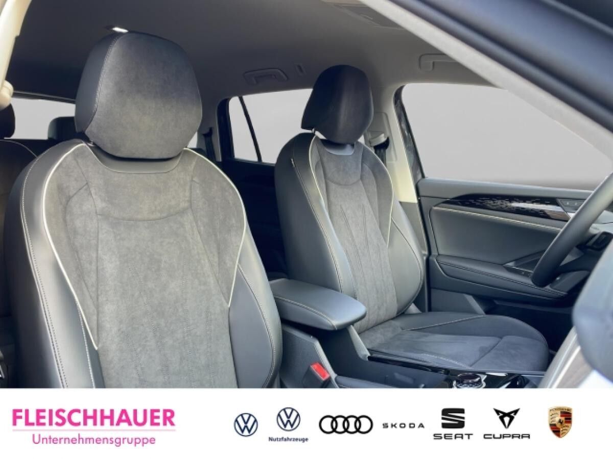 Volkswagen Tayron 1.5 TSI eHybrid Elegance AHK IQ.DRIVE 360°