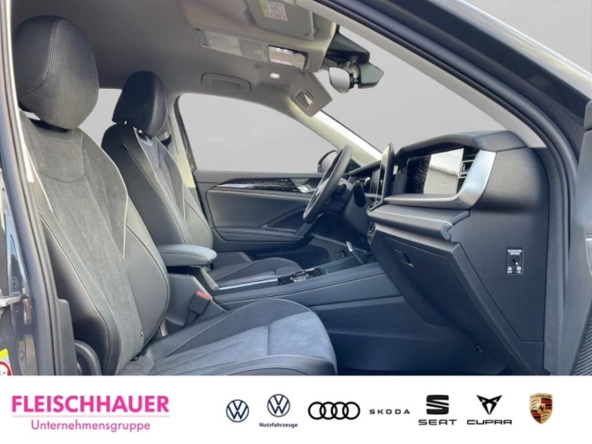 Volkswagen Tayron 1.5 TSI eHybrid Elegance AHK IQ.DRIVE 360°