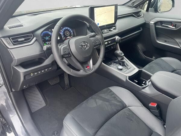 Toyota RAV 4 2.5 Plug-In 4x4 GR Sport 306PS Systemleistung**0,5% Versteuerung**
