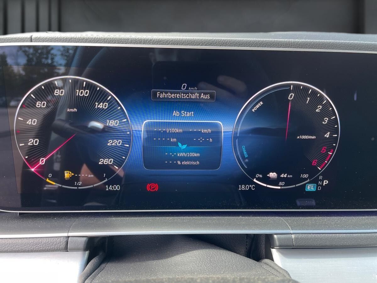 Mercedes-Benz GLE 350 de 4Matic AMG Line Advanced Plus AHK HeadUp Pano