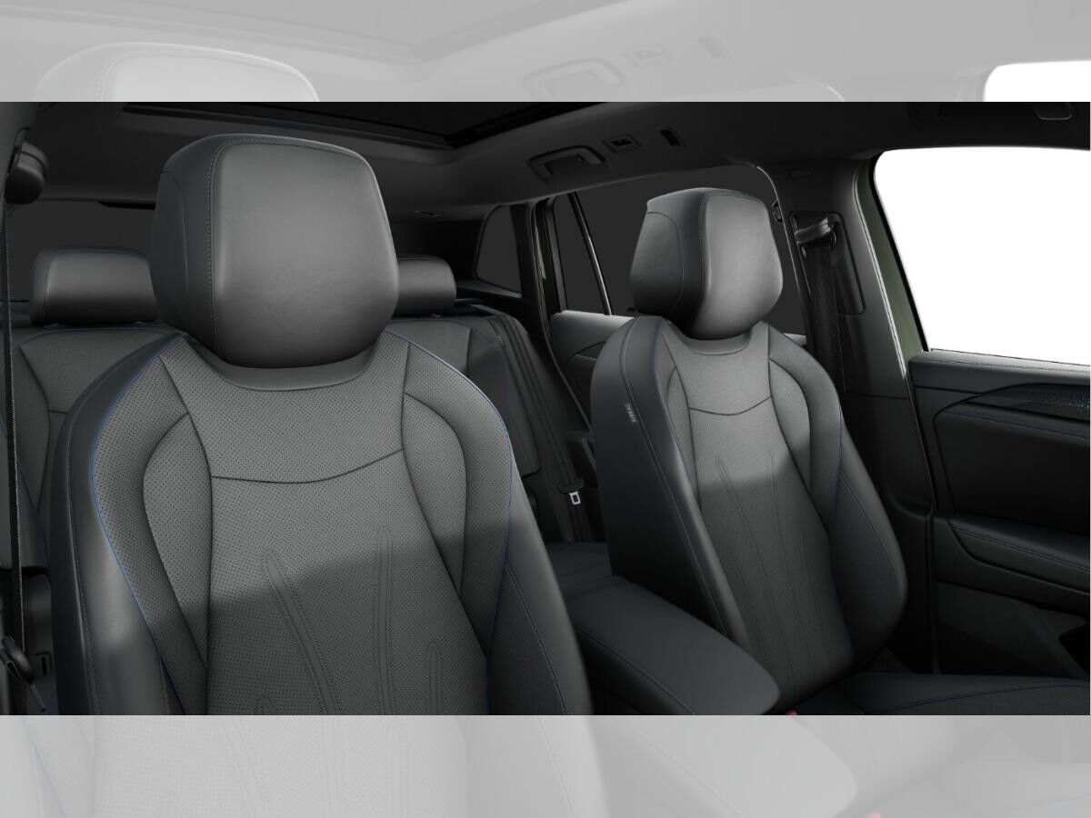 Volkswagen Tiguan R-Line 2.0 l TDI 4MOTION DSG 4Motion Pano