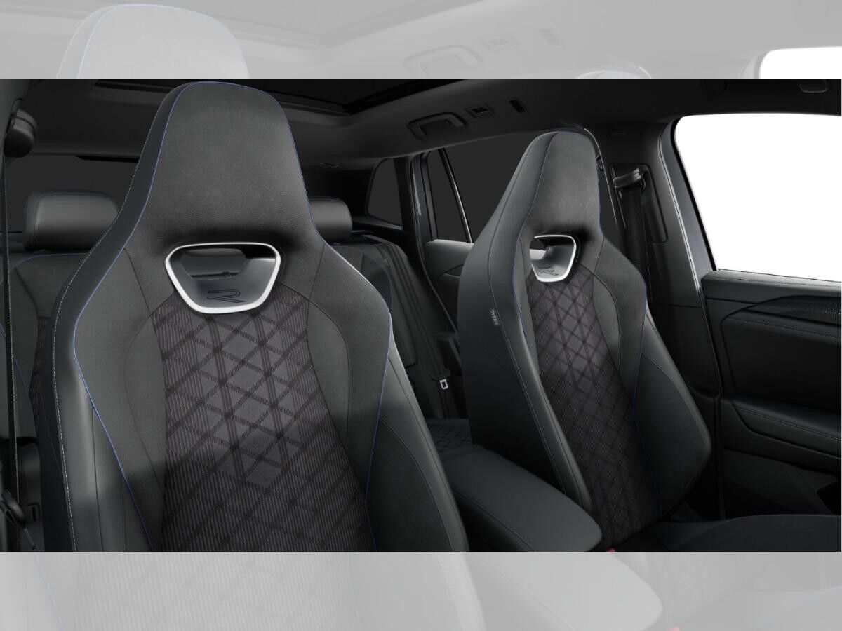 Volkswagen Tiguan R-Line 1.5 l eTSI OPF DSG Black CarPlay