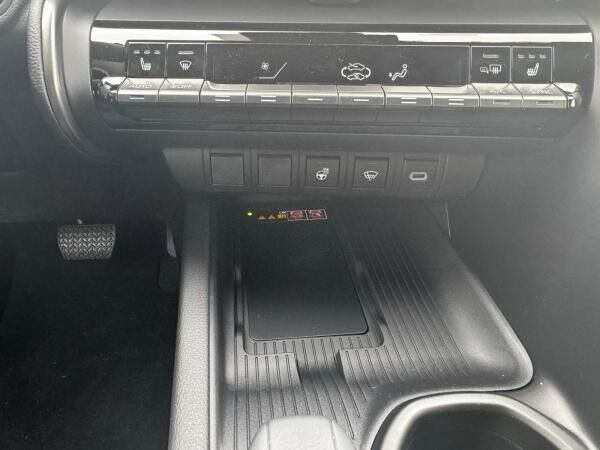 Toyota C-HR 2.0-l-VVT-i Plug-in Hybrid Teamplayer