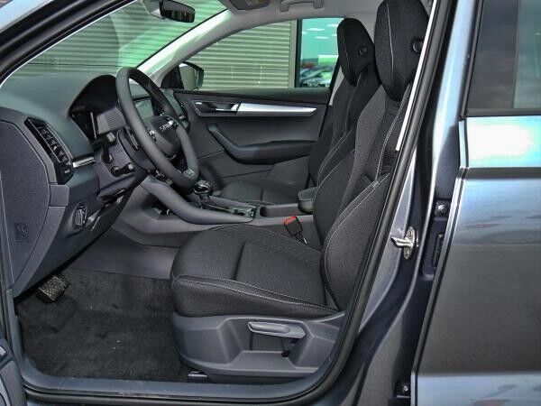 Skoda Karoq "Selection" 1.5TSI 150PS DSG *SOFORT VERFÜGBAR*