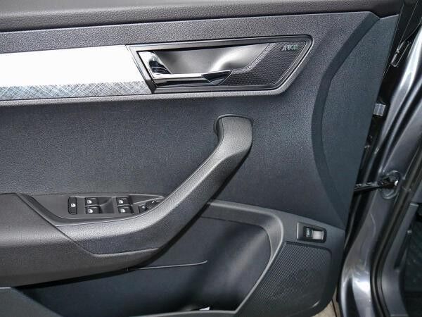Skoda Karoq "Selection" 1.5TSI 150PS DSG *SOFORT VERFÜGBAR*
