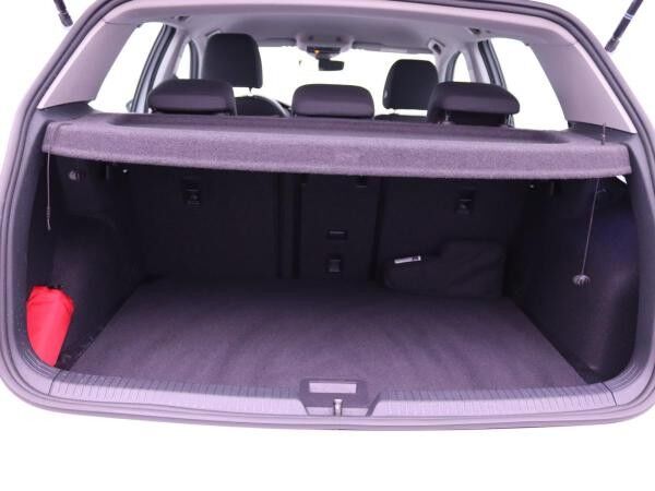 Volkswagen Golf VIII Life 1.5 TSI / App-Connect, LED, SHZ
