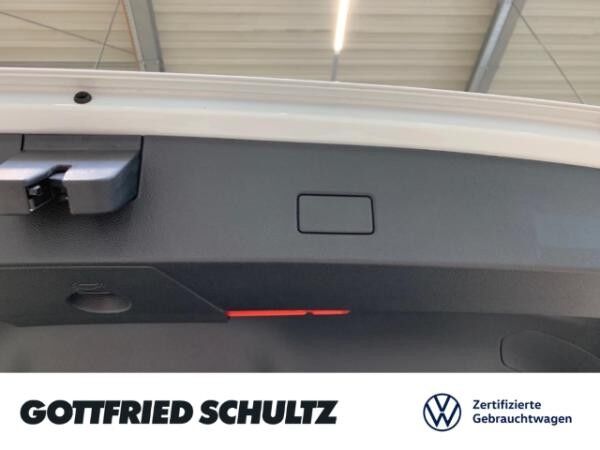 Volkswagen T-Roc LIFE TSI SITZHEIZUNG EINPARKHILFE NAVI LED