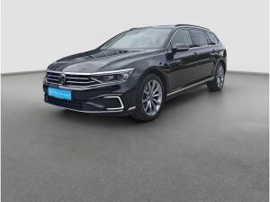 Volkswagen Passat Variant GTE 1.4 TSI Hybrid Pano ergo MATRX