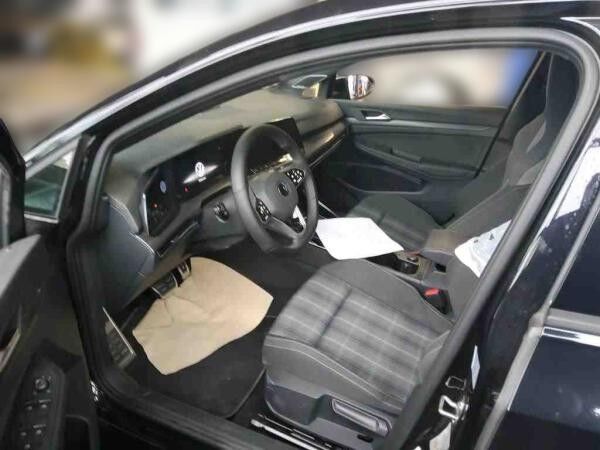 Volkswagen Golf VIII 8 GTD Pano Keyless Travel StaHzg MATRIX