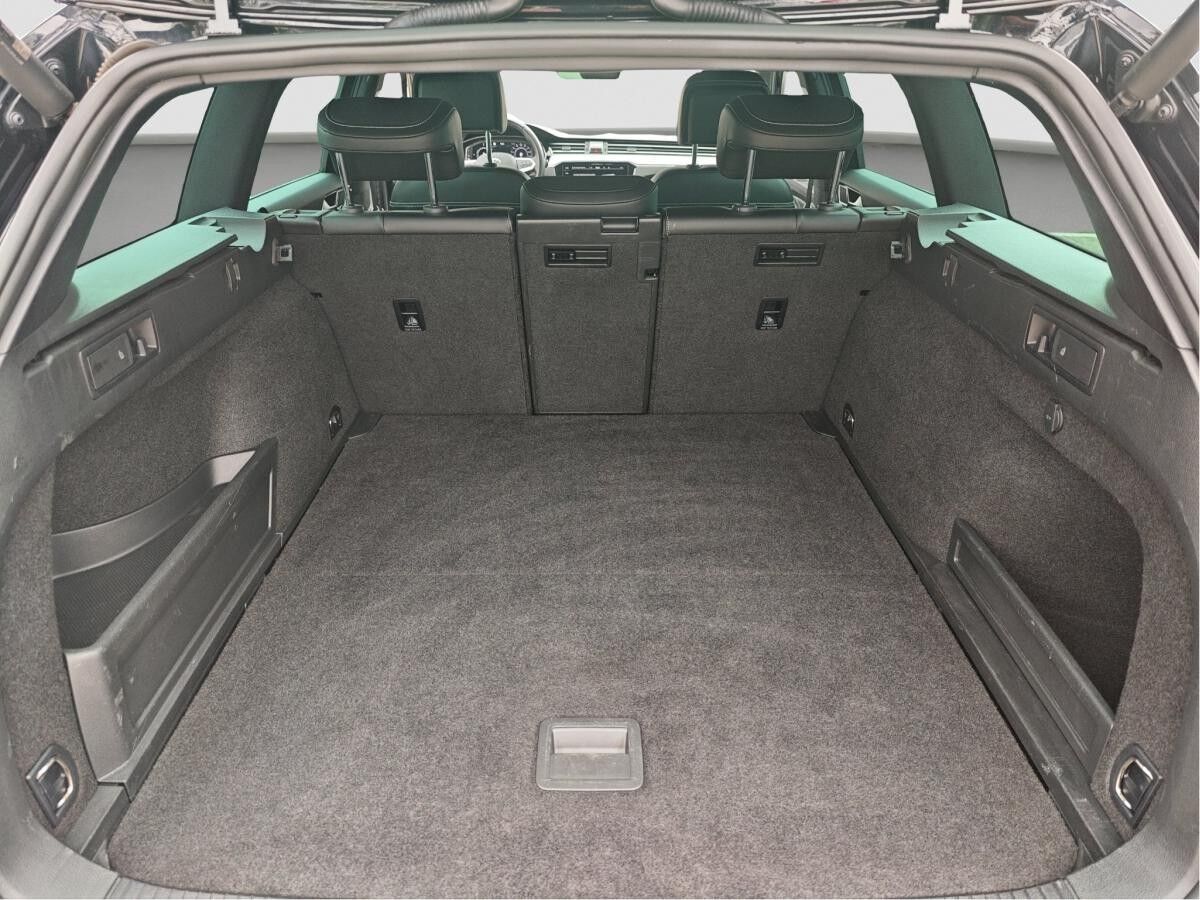 Volkswagen Passat Variant GTE 1.4 TSI Hybrid Pano ergo MATRX