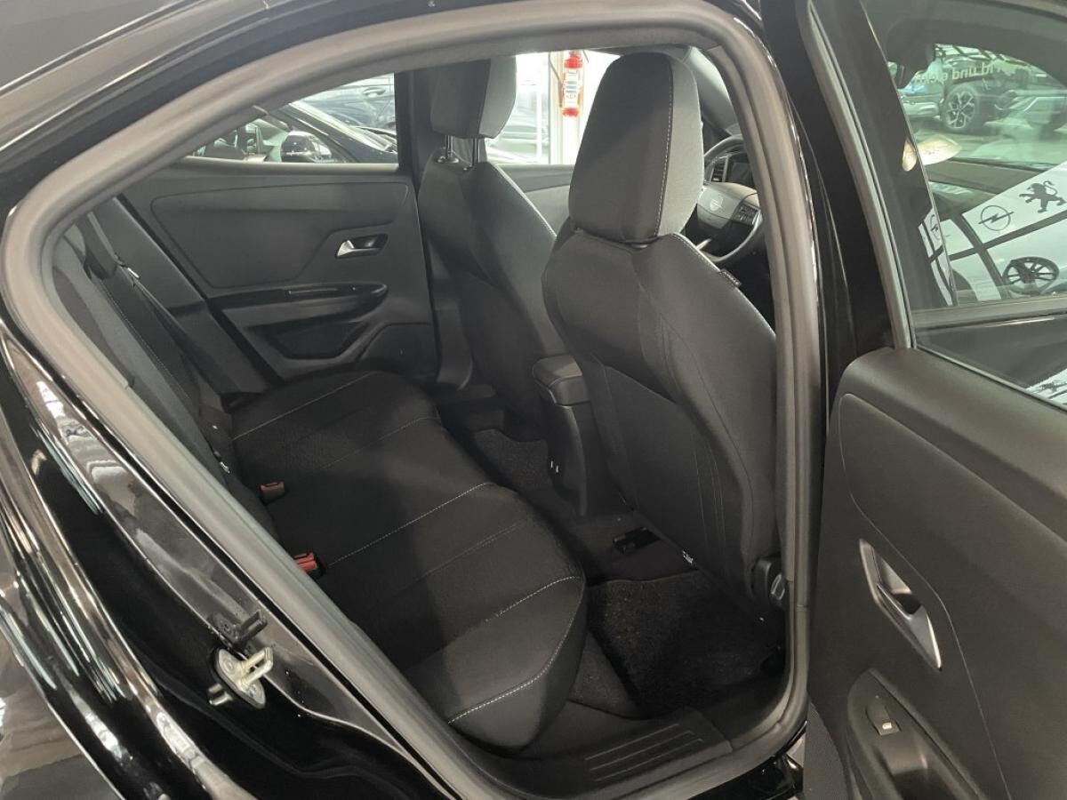 Opel Mokka 1.2 AT Edition SHZ PDC Kimaautomatik LED Opel Mokka 1.2 AT Edition SHZ PDC Kimaautomatik LED