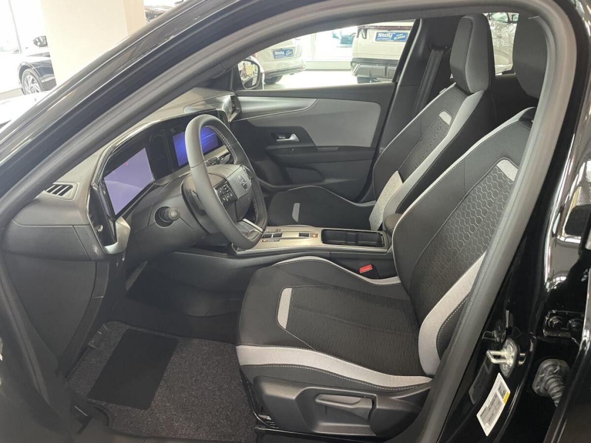 Opel Mokka 1.2 AT Edition SHZ PDC Kimaautomatik LED Opel Mokka 1.2 AT Edition SHZ PDC Kimaautomatik LED