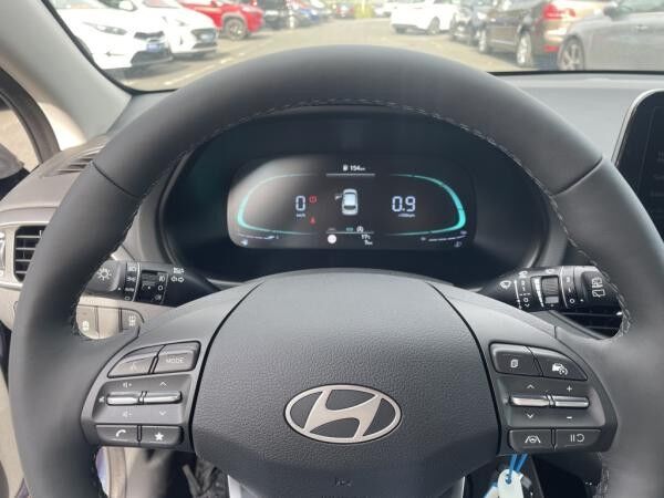 Hyundai i30 Kombi MJ25 1.5 T-GDI Navi LED SHZ PDC v+h Kam