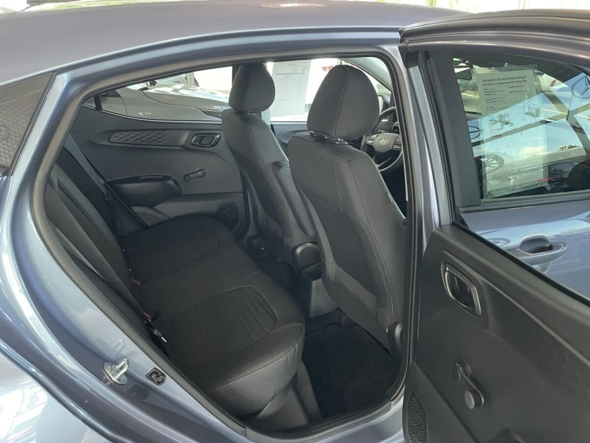 Hyundai i10 Modell 2025 1.0 AT Navi Kamera PDC SHZ Alufelgen