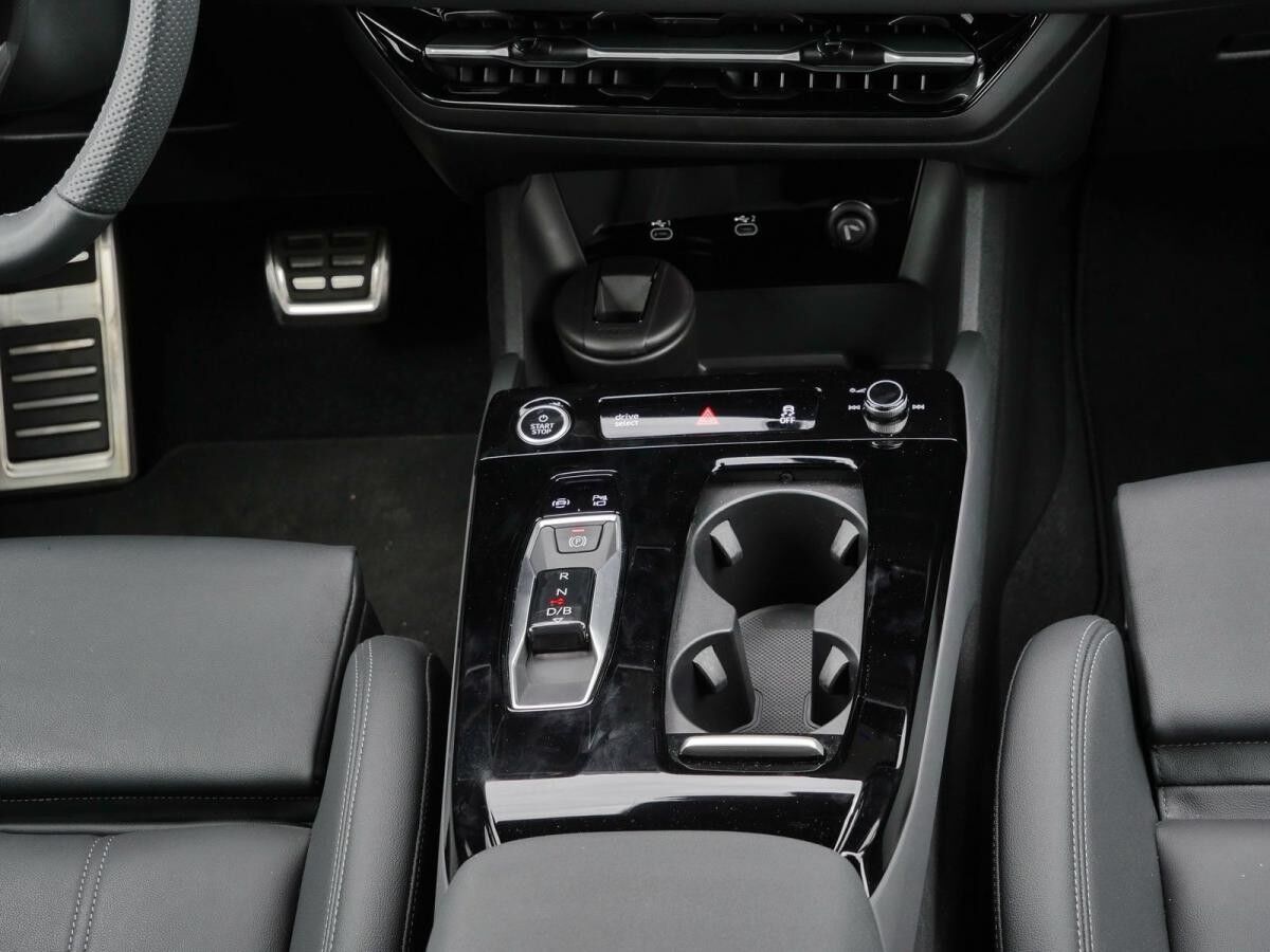 Audi Q6 e-tron quattro 0,25%*S line Matrix*360°* Audi Q6 e-tron quattro 0,25%*S line Matrix*360°*