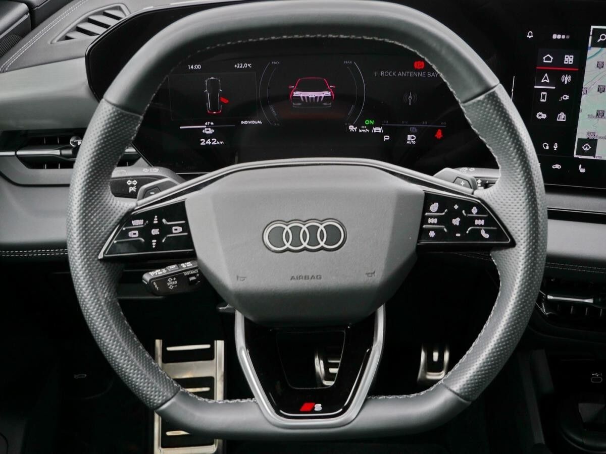 Audi Q6 e-tron quattro 0,25%*S line Matrix*360°* Audi Q6 e-tron quattro 0,25%*S line Matrix*360°*