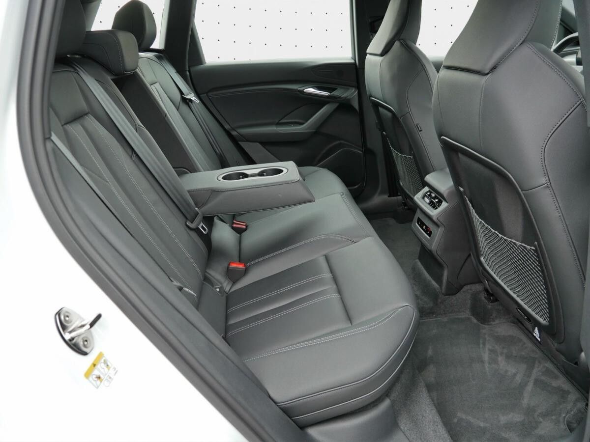 Audi Q6 e-tron quattro 0,25%*S line Matrix*360°* Audi Q6 e-tron quattro 0,25%*S line Matrix*360°*