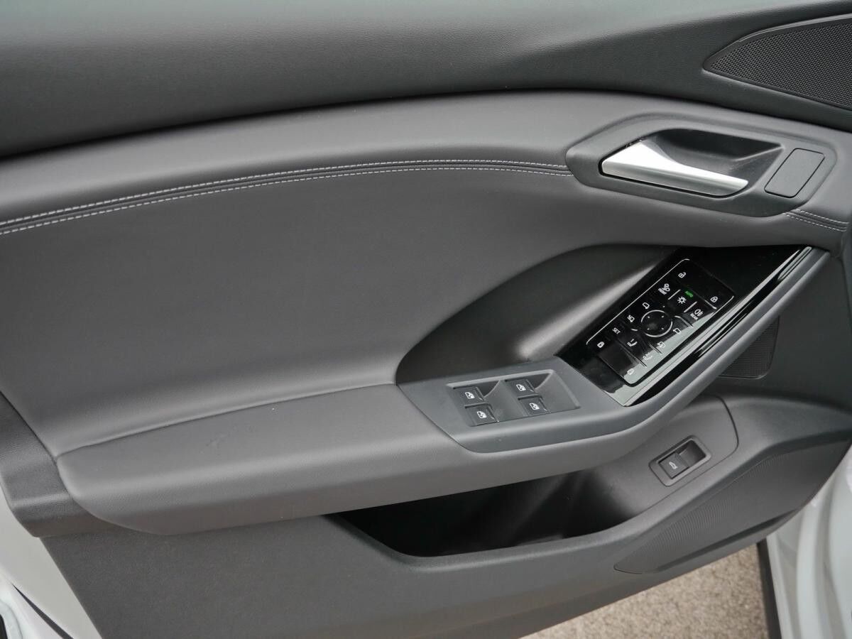 Audi Q6 e-tron quattro 0,25%*S line Matrix*360°* Audi Q6 e-tron quattro 0,25%*S line Matrix*360°*