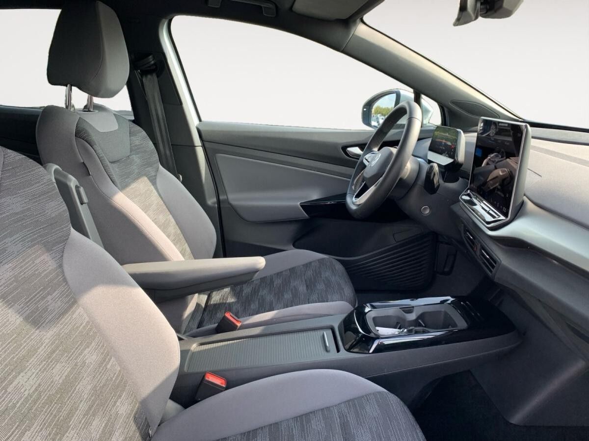 Volkswagen ID.4 Pure +NAVI+RFK+LED+ACC+SHZ