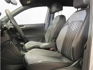 Volkswagen Tiguan 2.0 TSI 4M R-Line Matrix LM 20" Navi PDC vo+hi ACC