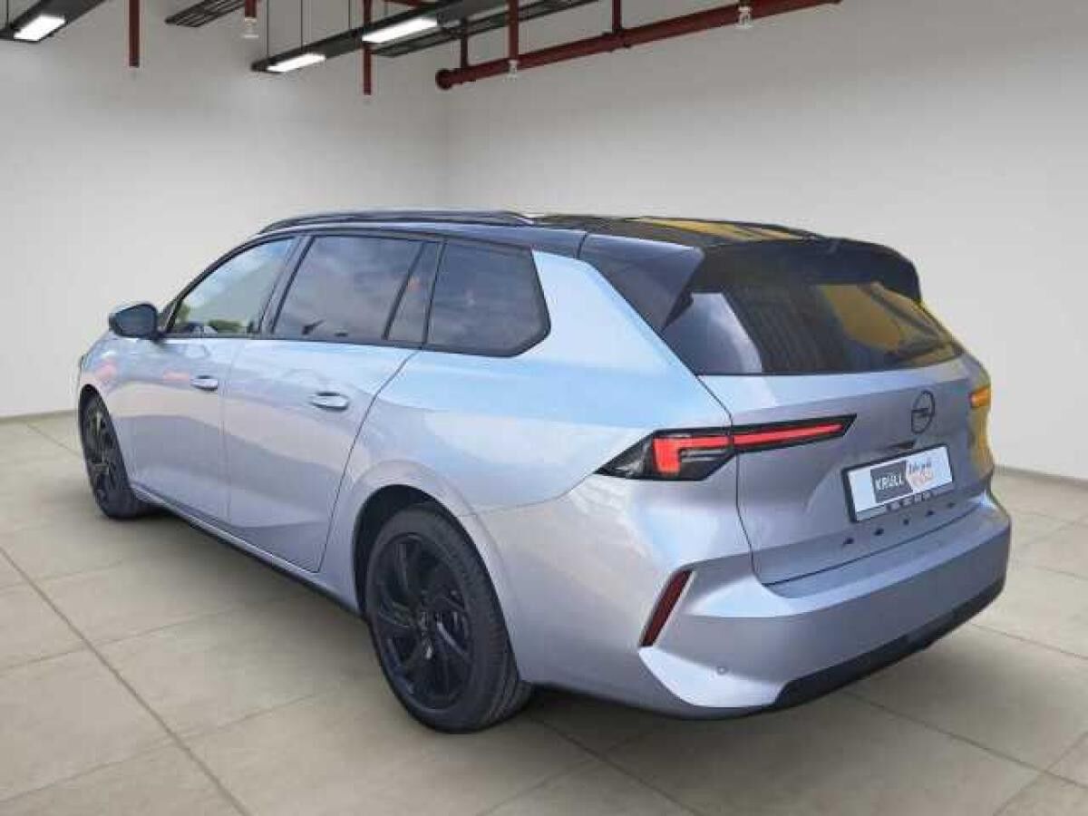 Opel Astra SportsTourer GS +Automatik+ACC+Voll-LED+