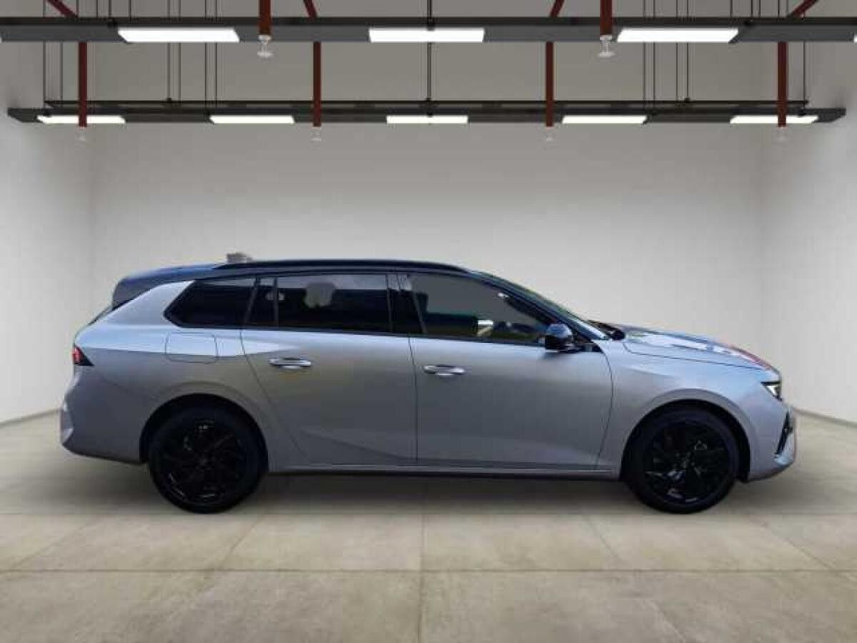 Opel Astra SportsTourer GS +Automatik+ACC+Voll-LED+