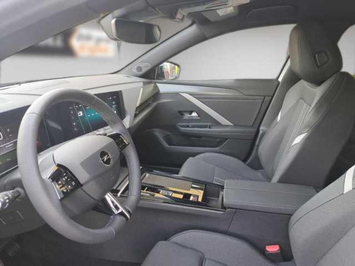 Opel Astra SportsTourer GS +Automatik+ACC+Voll-LED+