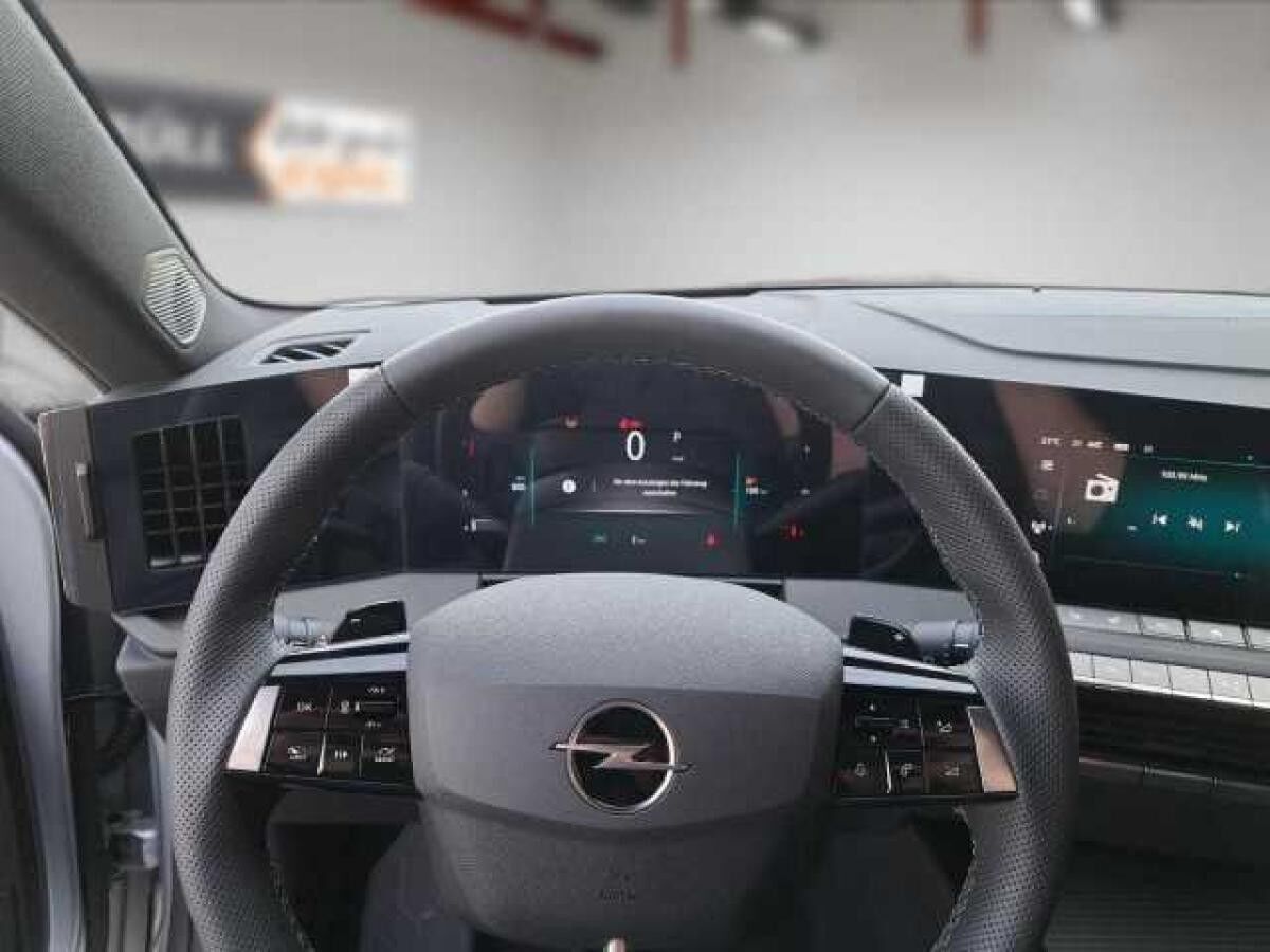 Opel Astra SportsTourer GS +Automatik+ACC+Voll-LED+