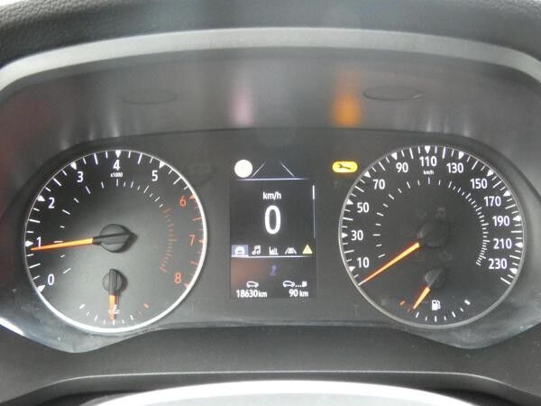 Renault Captur Equilibre TCe90 "GJR, PDC, Sitzheizung"