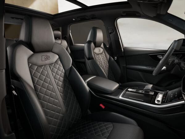 Audi Q7 S line TFSI e quattro 360° + PANO + AHK + NAVI + ALLRADLENKUNG + OPTIKPAKET SCHWARZ + B&O Klangsyste