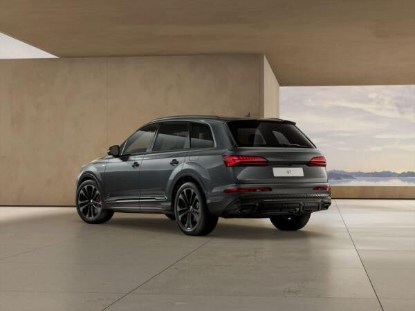 Audi Q7 S line TFSI e quattro 360° + PANO + AHK + NAVI + ALLRADLENKUNG + OPTIKPAKET SCHWARZ + B&O Klangsyste