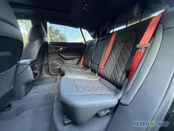 Audi Q8 SUV S line 25% Sondernachlass !!