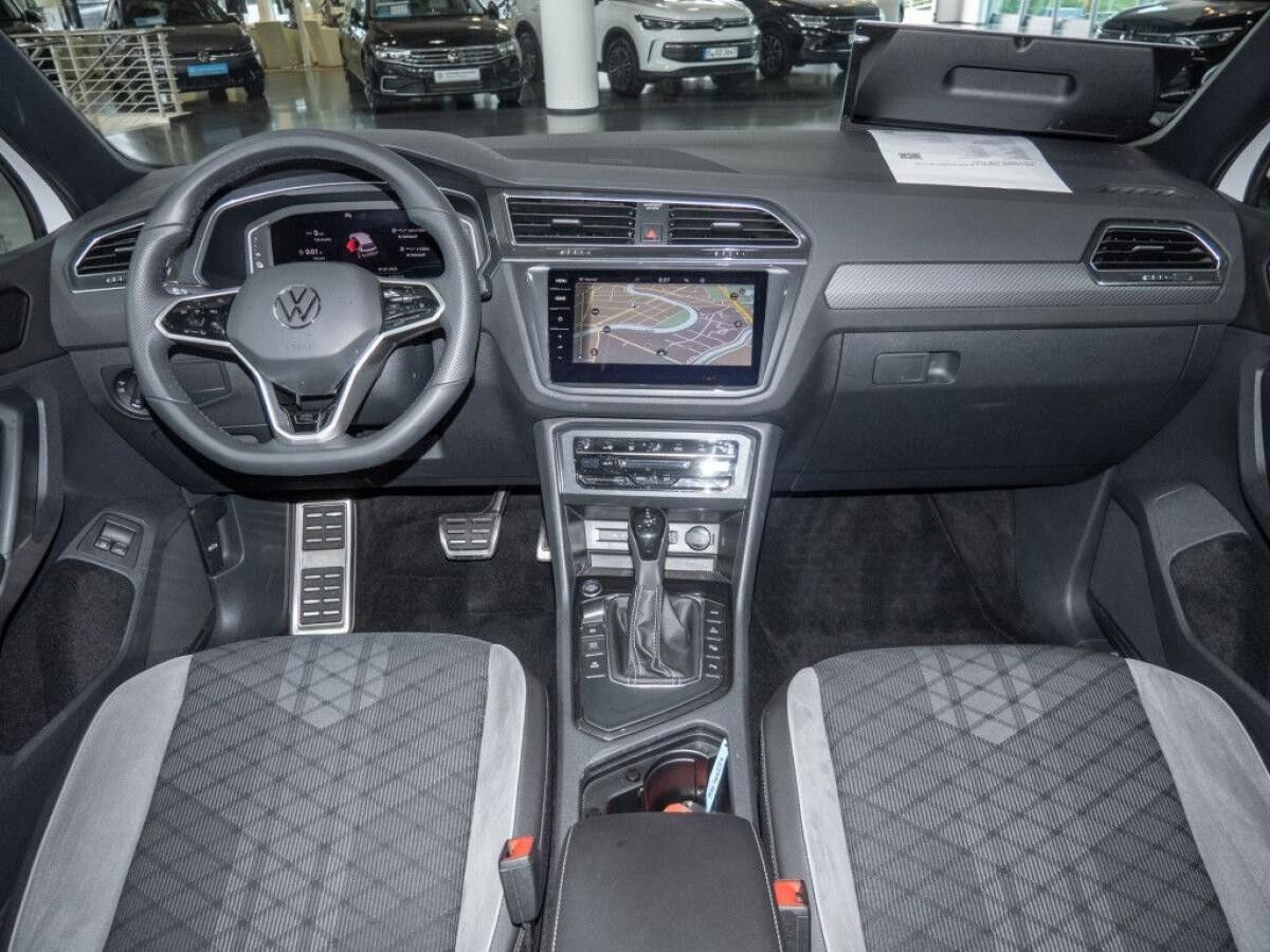 Volkswagen Tiguan 1.4 TSI eHybrid R-Line Pano Black AHK Cam